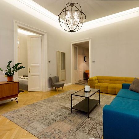 Luxury Twin 1-Bedroom In Kazinczy Street Budapest Exterior foto