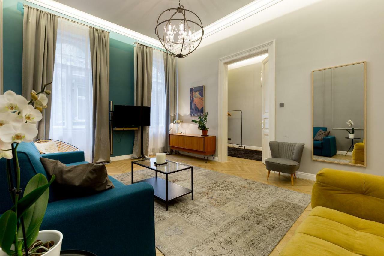 Luxury Twin 1-Bedroom In Kazinczy Street Budapest Exterior foto